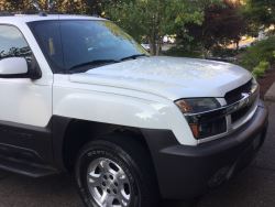 2004 Chevy Avalanche for sale