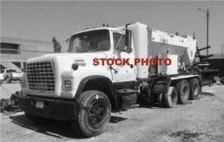 1992 Ford L9000 Dump Truck